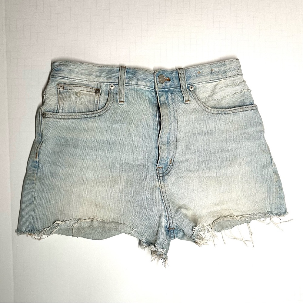Madewell The Mom Jean Denim Cut Off Short Fitzgerald Light Blue — Size 28